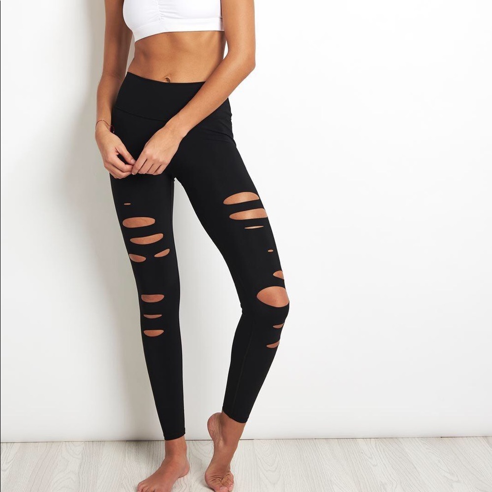 Alo yoga black warrior ripped leggings size small